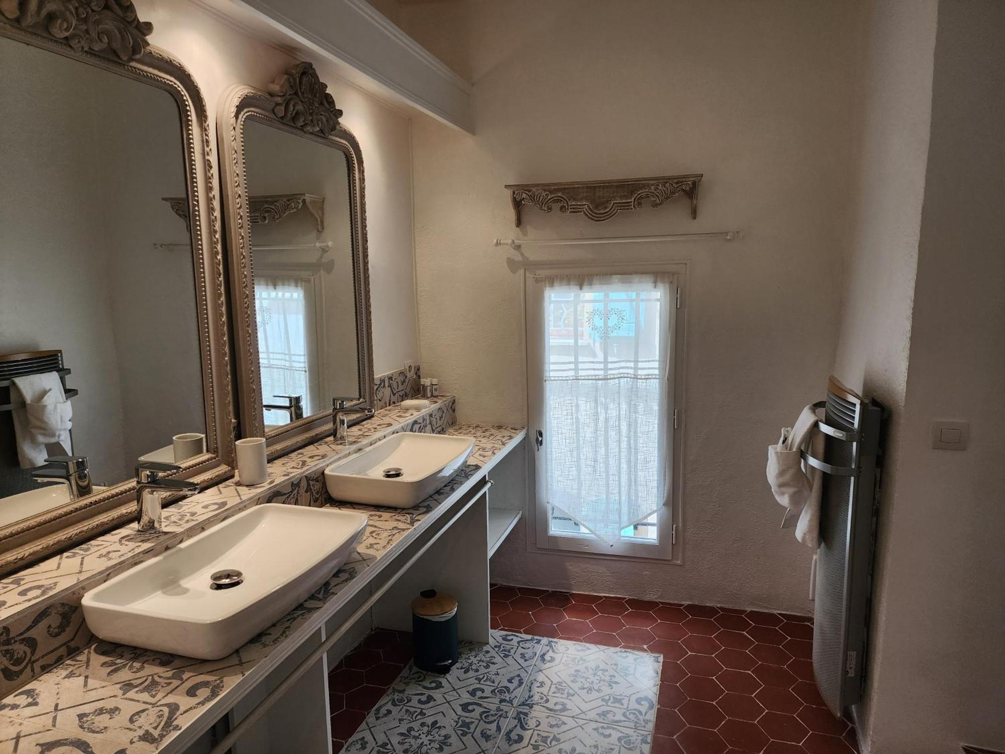 Claviers La Belle Histoire Bed & Breakfast エクステリア 写真